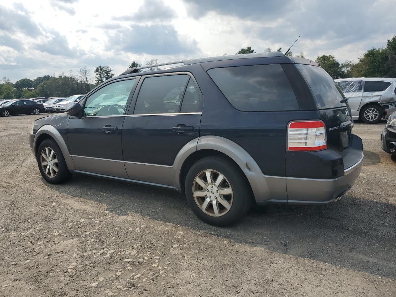 Ford Taurus Sel Image 2