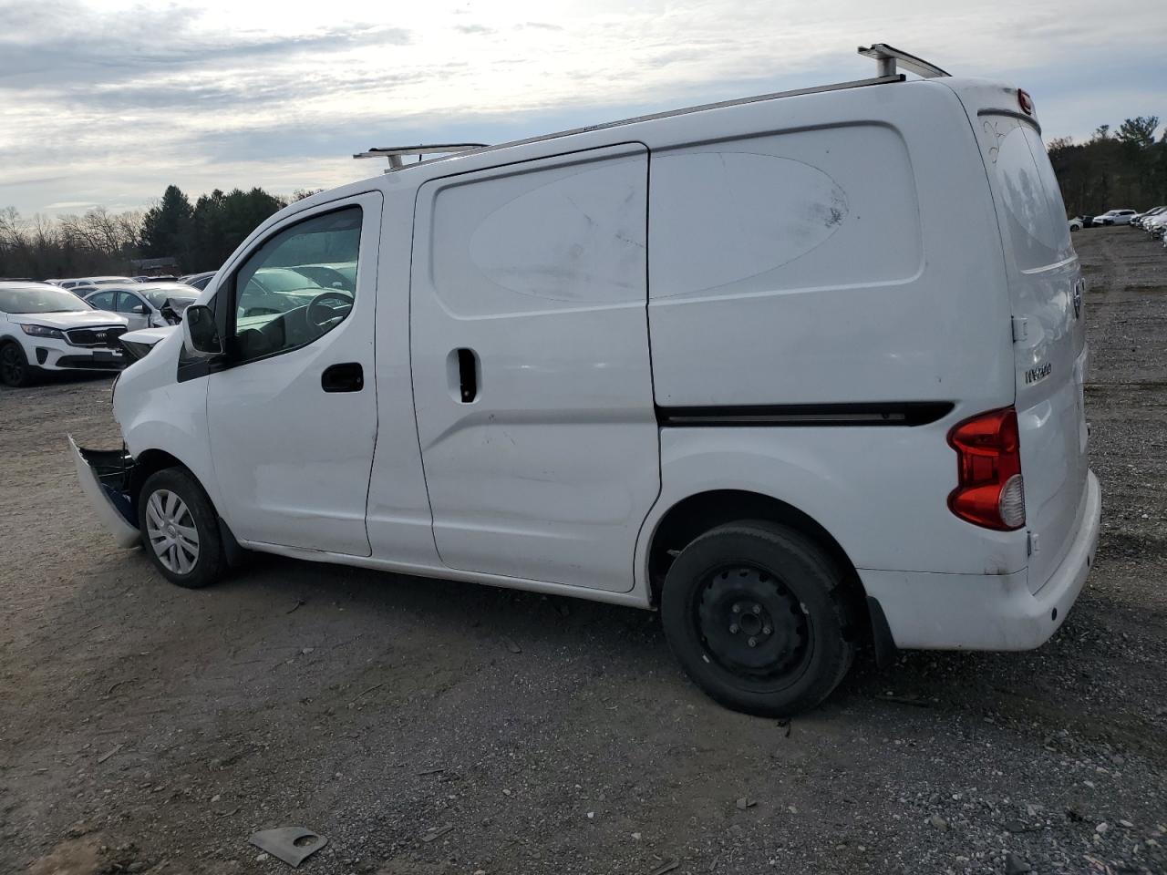 Nissan Nv 2.5s Image 3