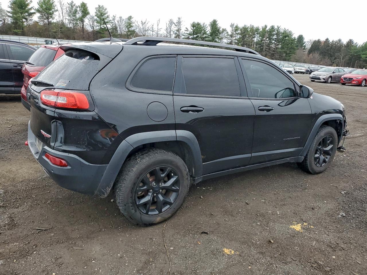 Jeep Cherokee Trailhawk Image 7