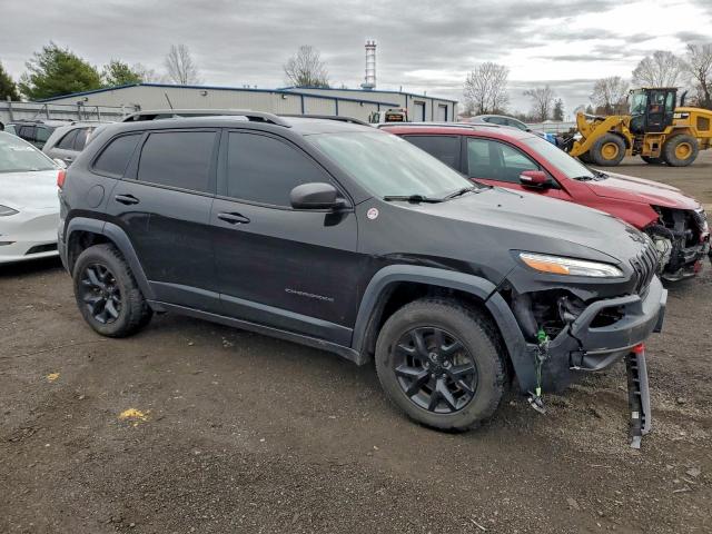 Jeep Cherokee Trailhawk Image 9