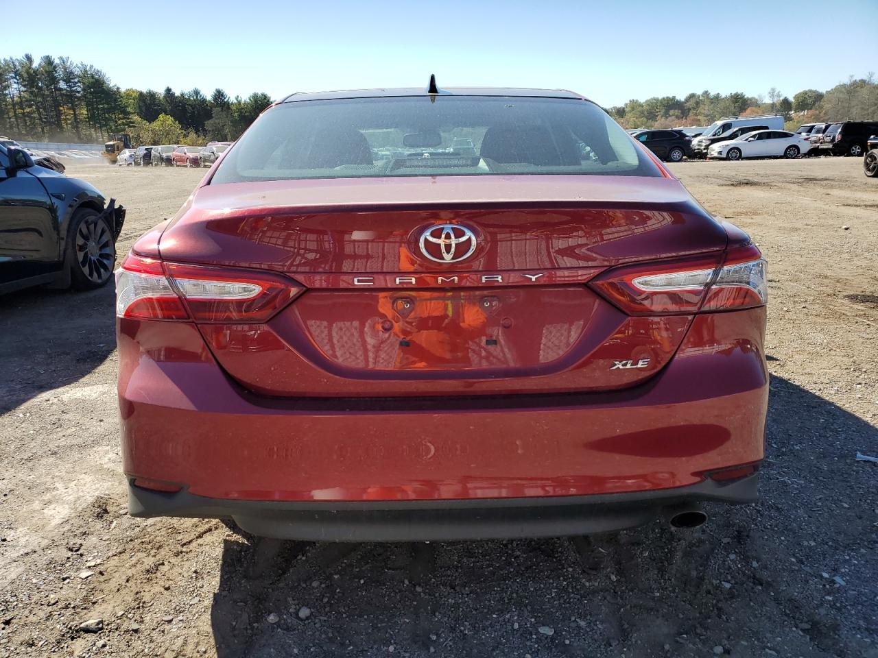 Toyota Camry L Image 5
