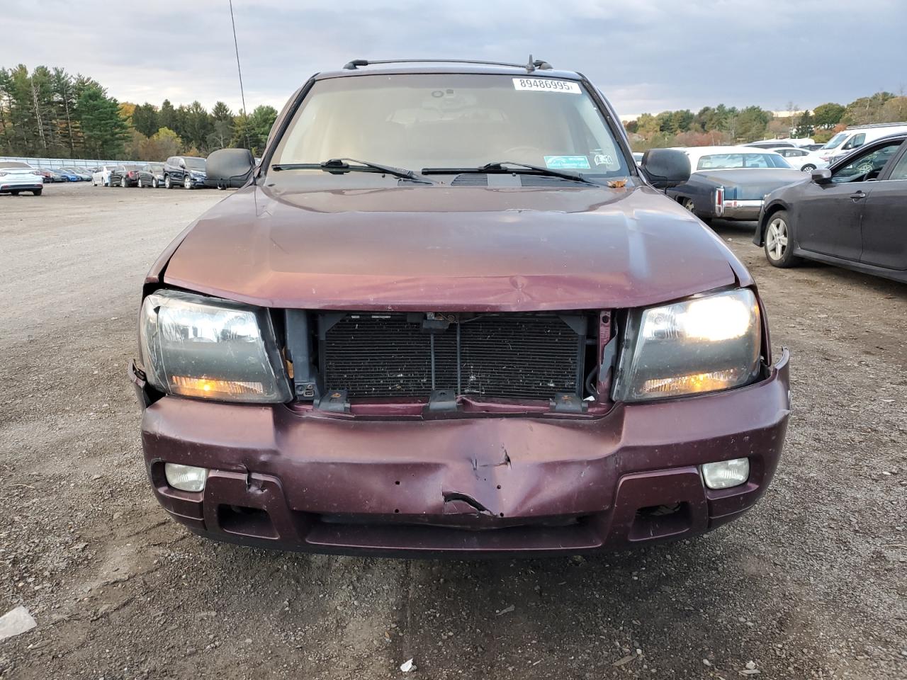 Chevrolet Trailblazer Ls Image 2