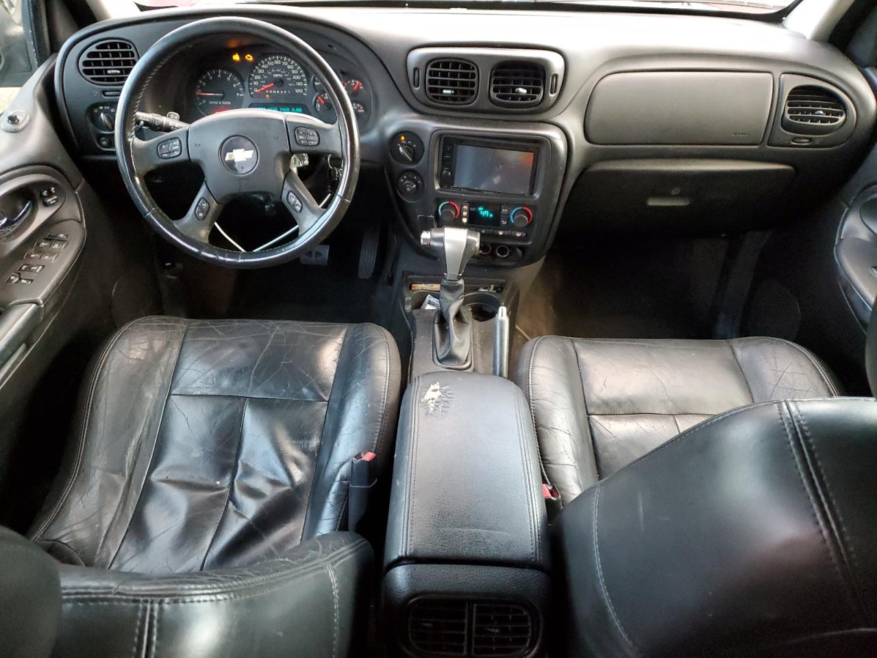 Chevrolet Trailblazer Ls Image 11