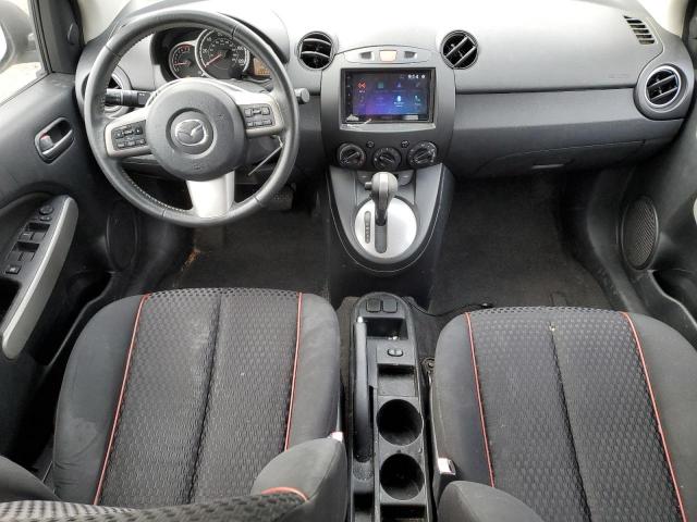 Mazda 2 Image 9