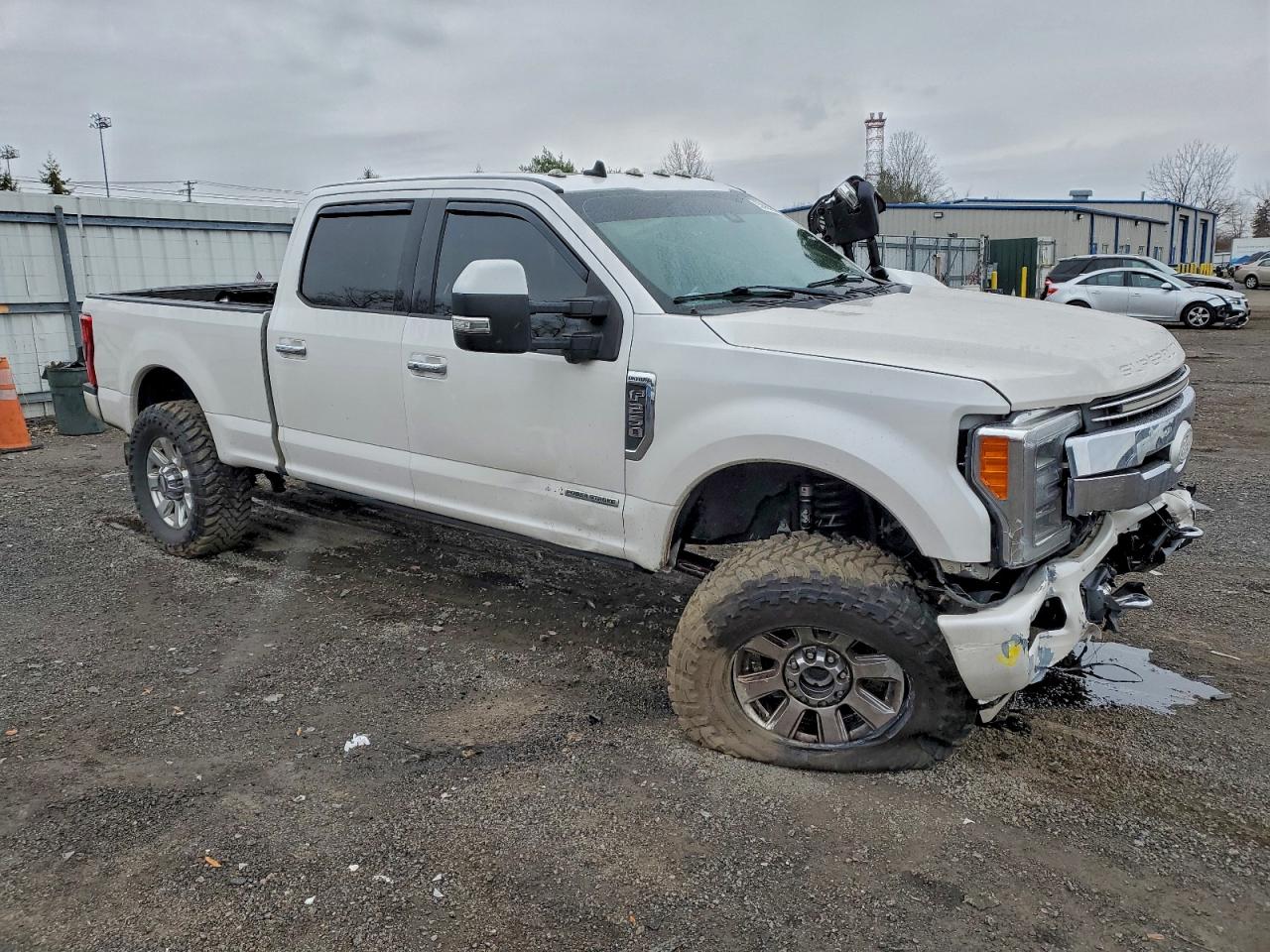 Ford F-250 Super Duty Image 11