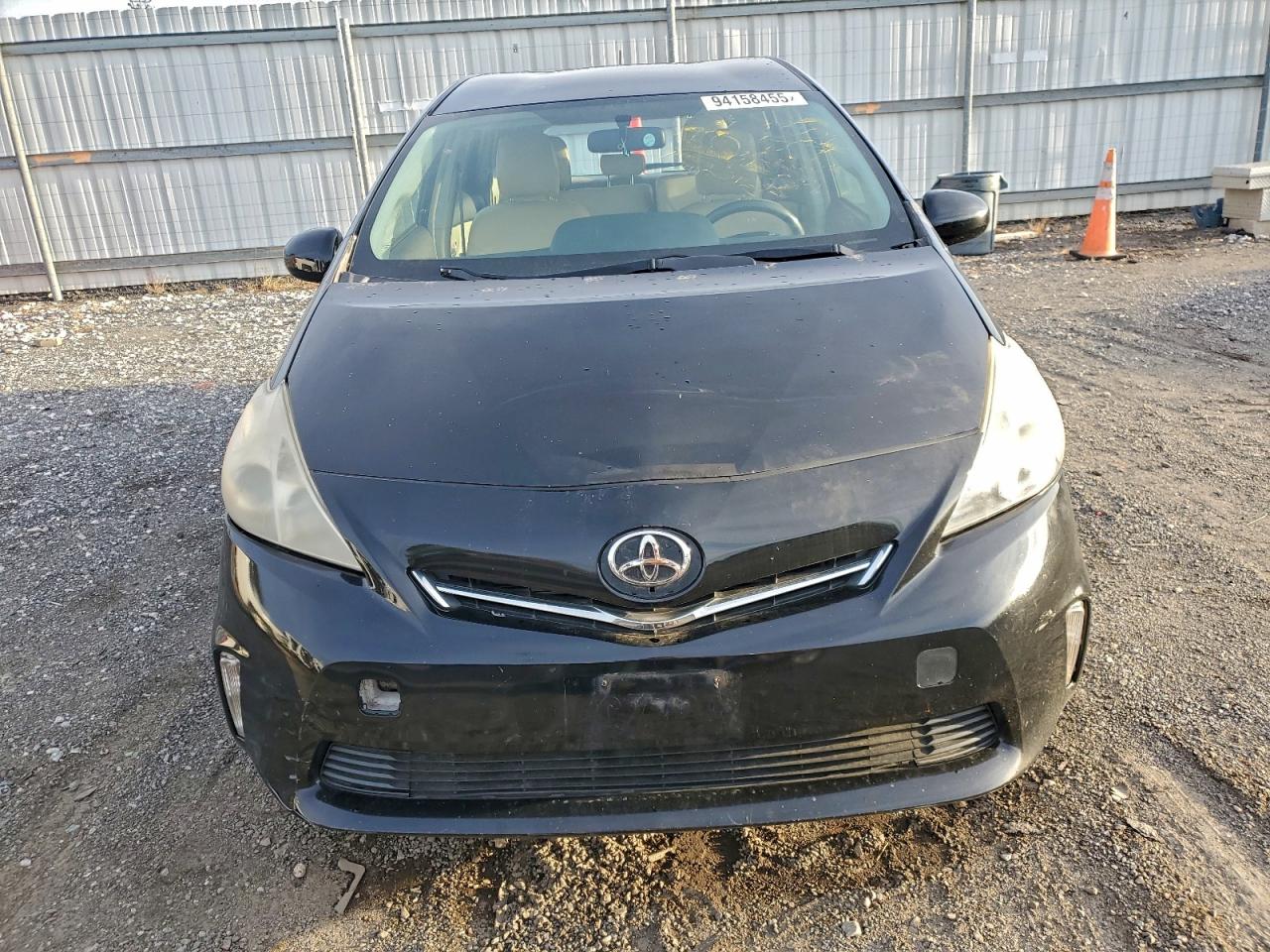 Toyota Prius Image 2