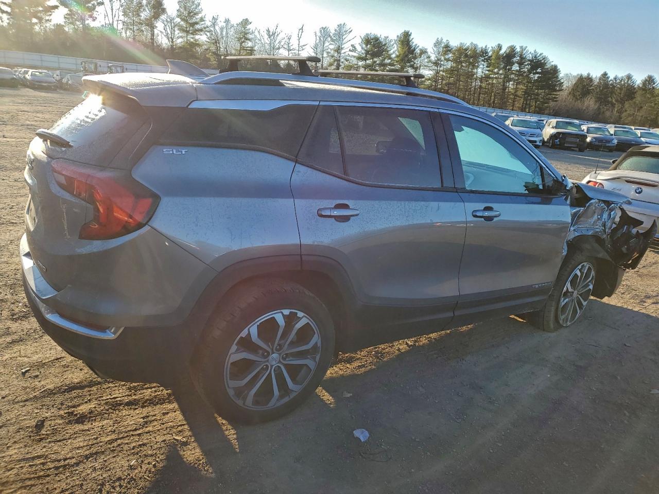 GMC Terrain Slt Image 2