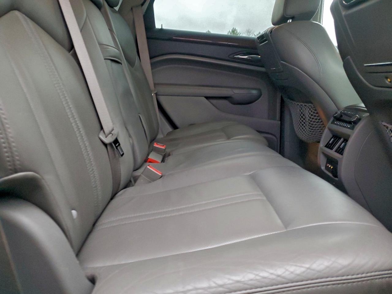 Cadillac SRX Premium Collection Image 5