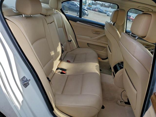 BMW 5 Series I Image 8