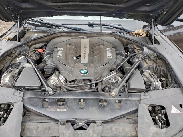 BMW 7 Series Li Image 11
