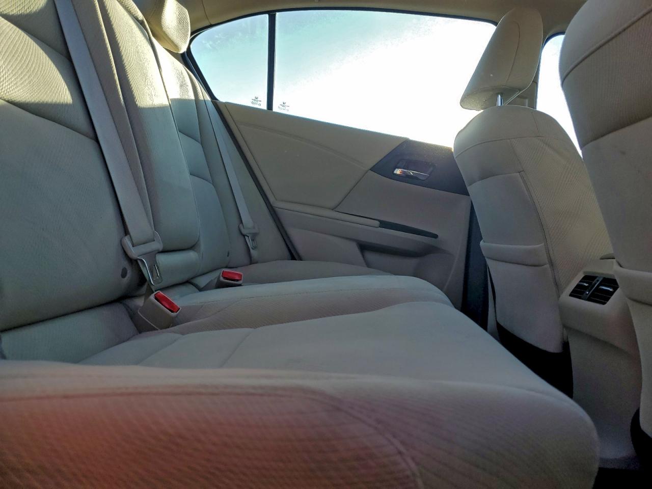 Honda Accord Ex Image 8