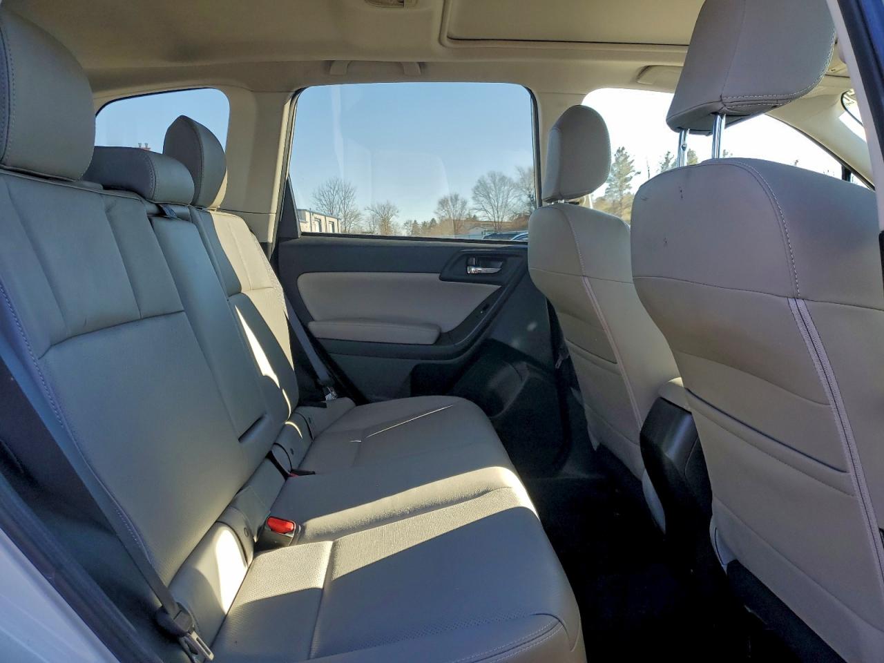 Subaru Forester 2.5i Limited Image 9