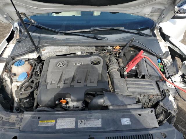 Volkswagen Passat Sel Image 7