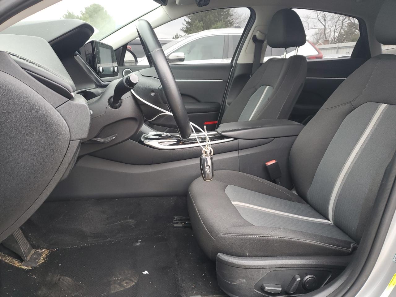 Hyundai SONATA Sel Image 7