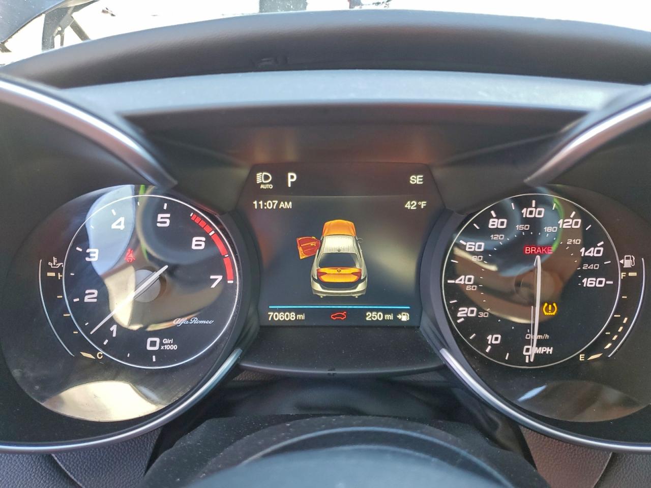 Alfa Romeo Giulia Ti Q4 Image 5