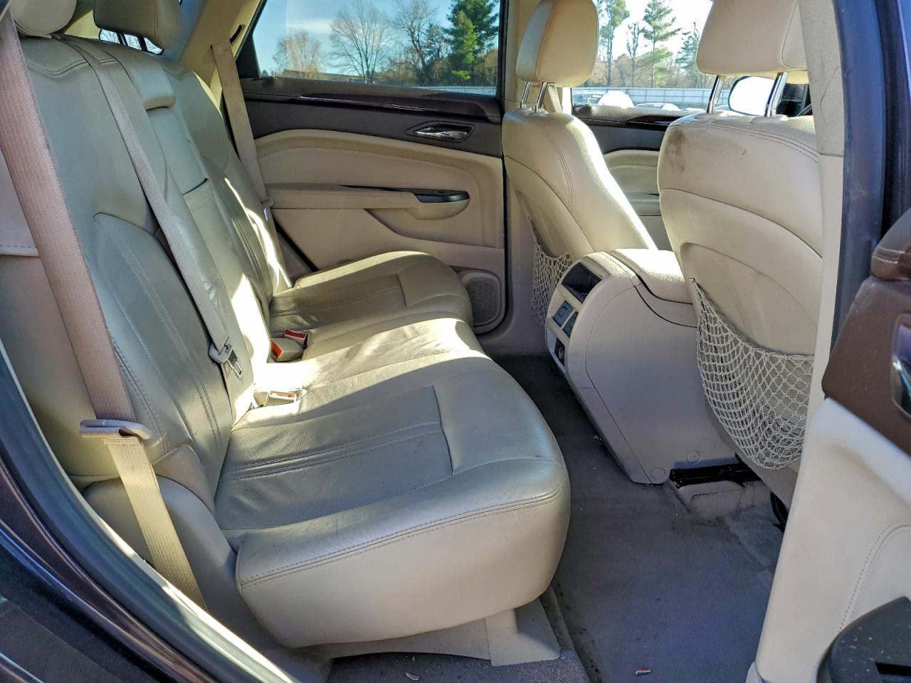 Cadillac SRX Luxury Collection Image 11