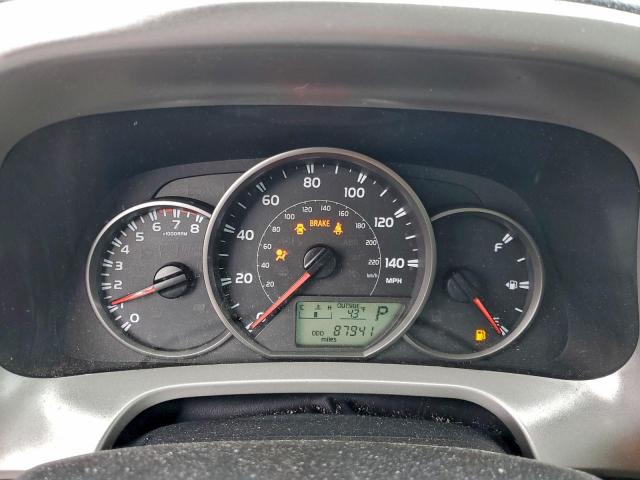 Toyota RAV4 Le Image 7