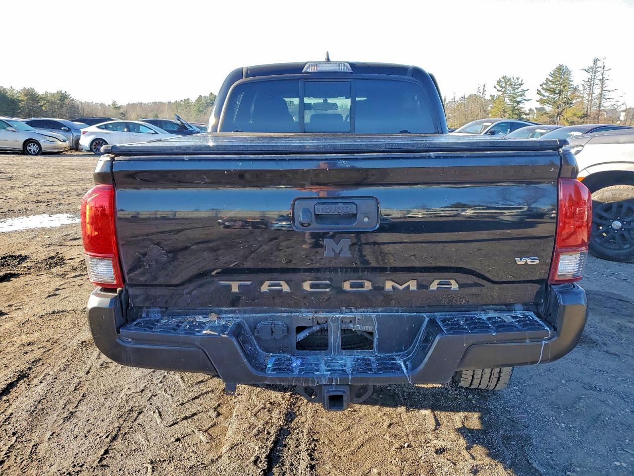 Toyota Tacoma Double Cab Image 7