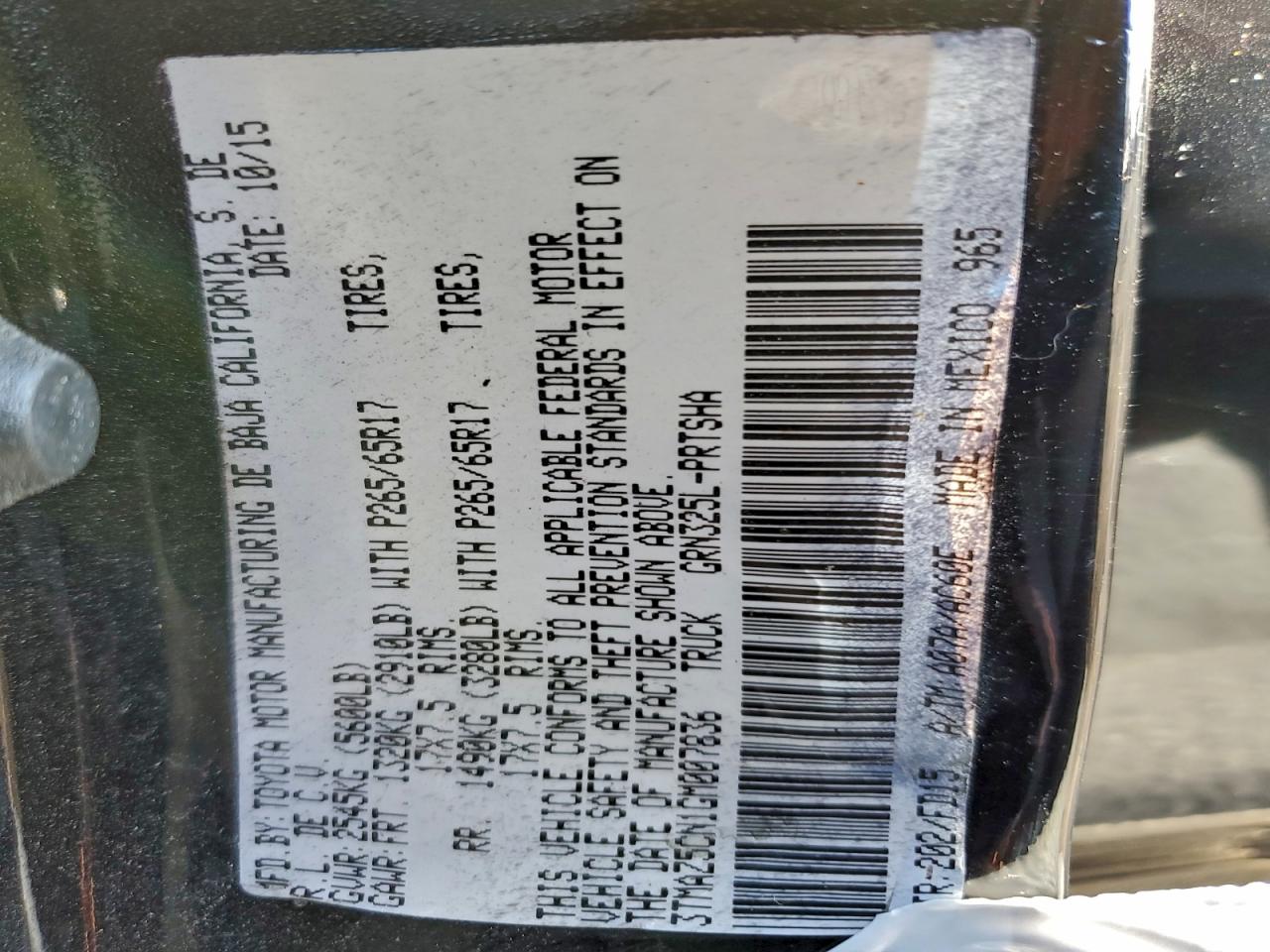 Toyota Tacoma Double Cab Image 9