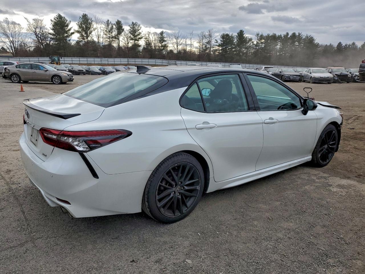 Toyota Camry Trd Image 4
