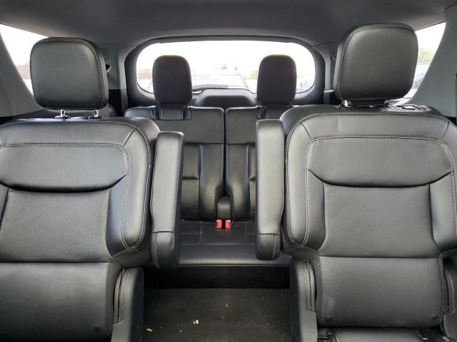 Ford Explorer Limited Image 5