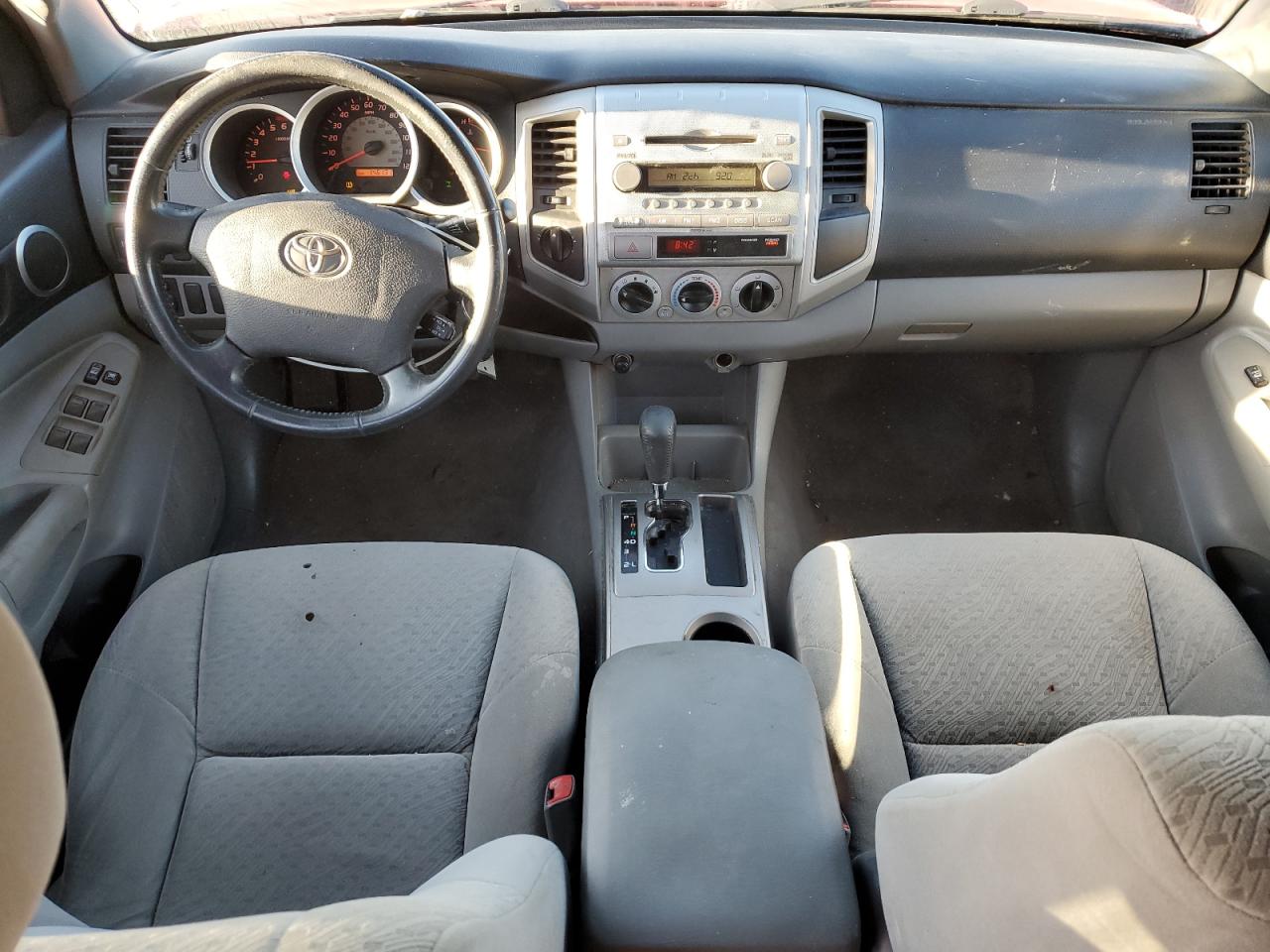 Toyota Tacoma Double Cab Image 7