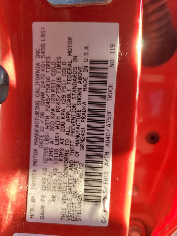 Toyota Tacoma Double Cab Image 4