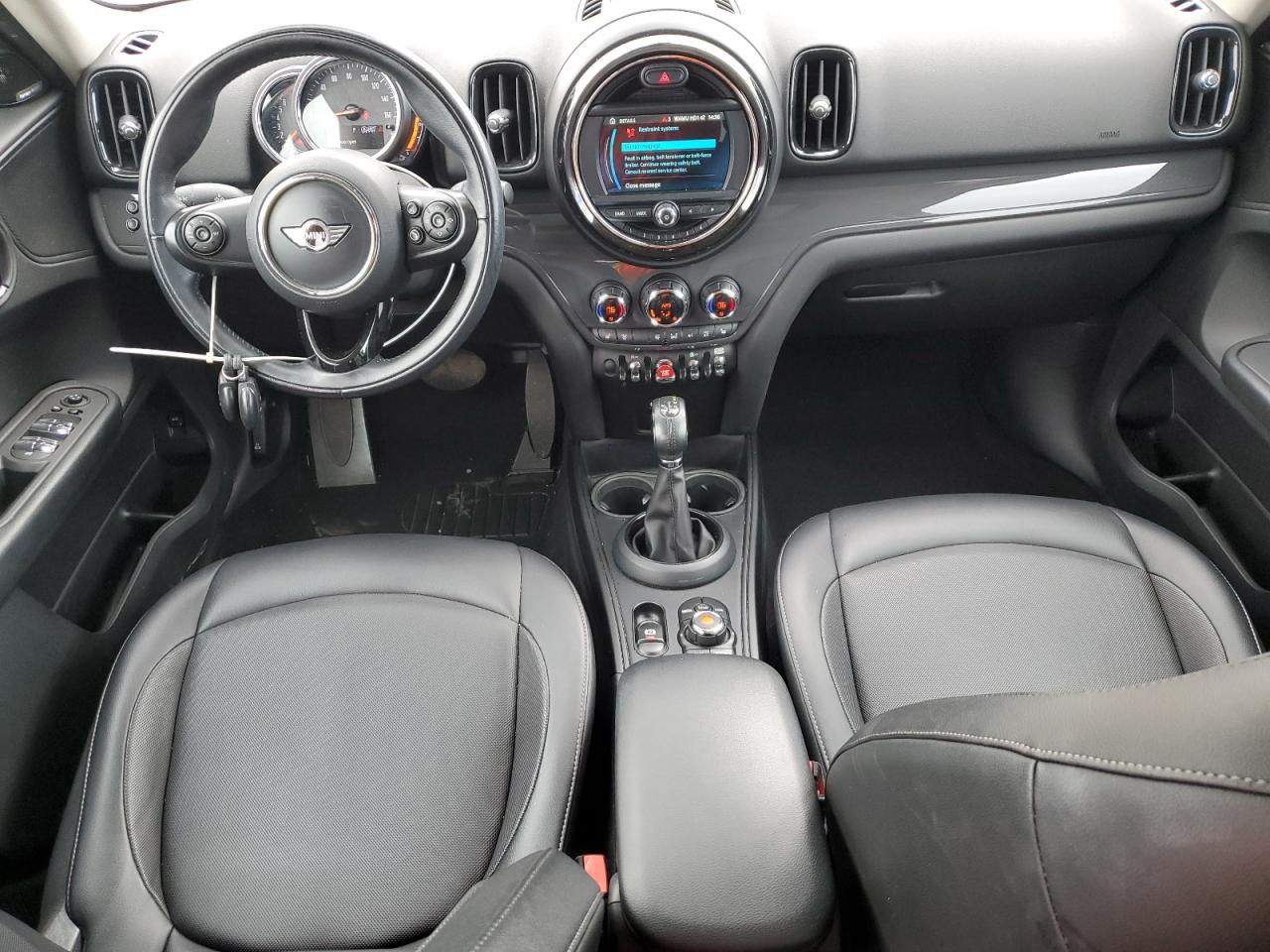 MINI Cooper Countryman Image 10