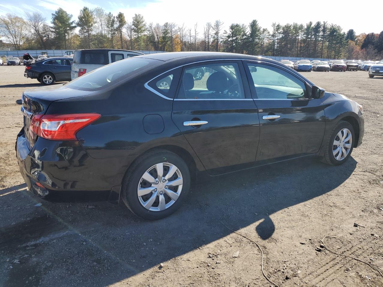 Nissan Sentra S Image 9