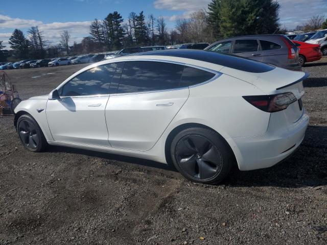 Tesla Model 3 Image 4