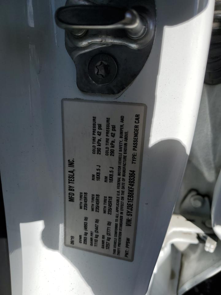 Tesla Model 3 Image 7
