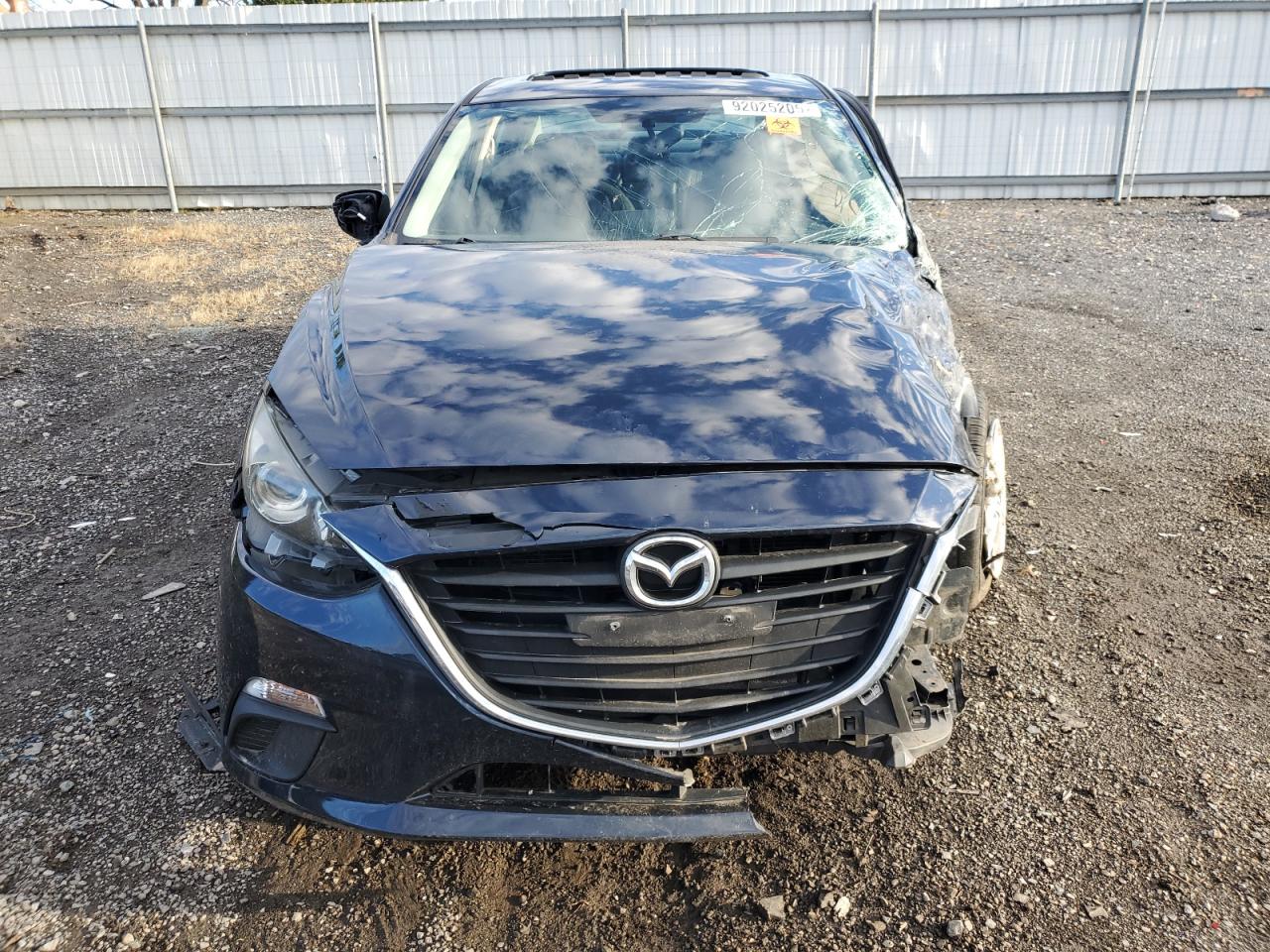 Mazda 3 Grand Touring Image 5