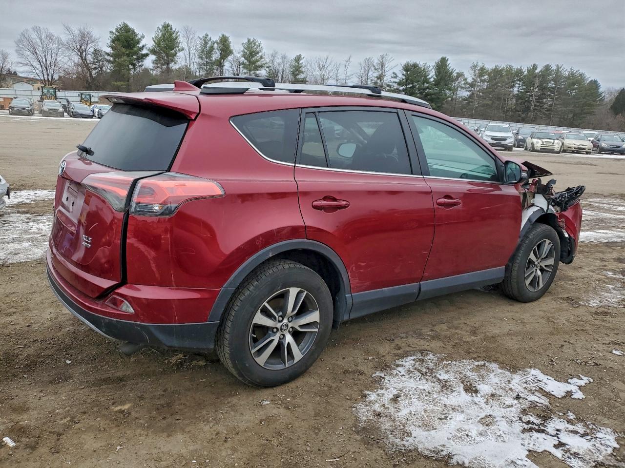 Toyota RAV4 Adventure Image 2