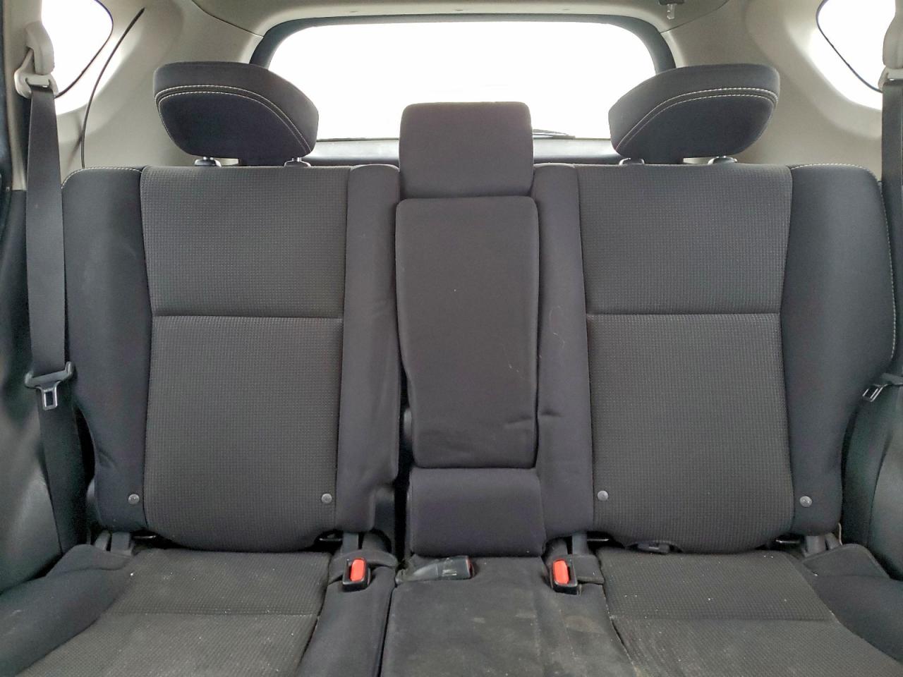 Toyota RAV4 Adventure Image 12