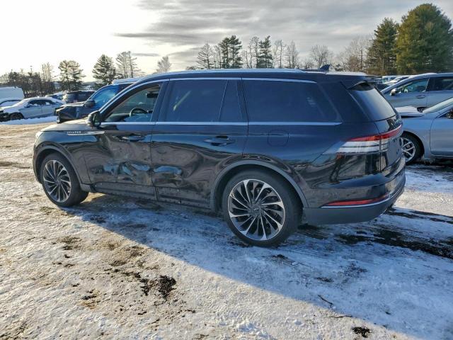 Lincoln Aviator Reserve Image 2
