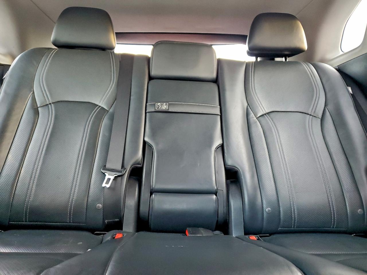 Lexus RX 350 Base Image 11