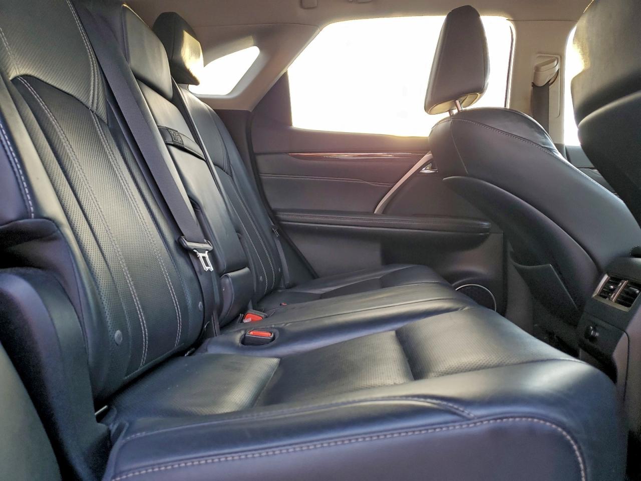 Lexus RX 350 Base Image 7