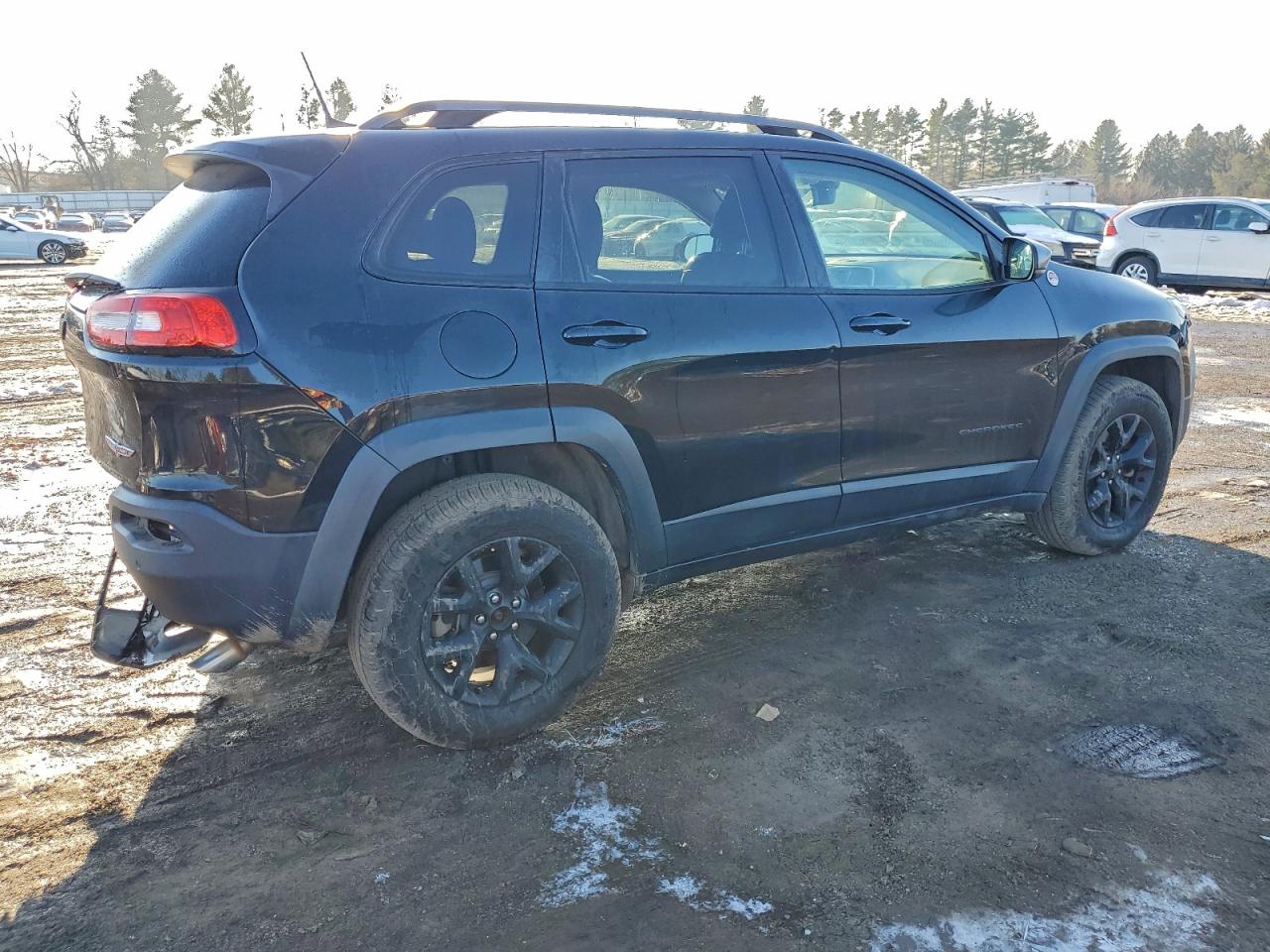 Jeep Cherokee Trailhawk Image 11