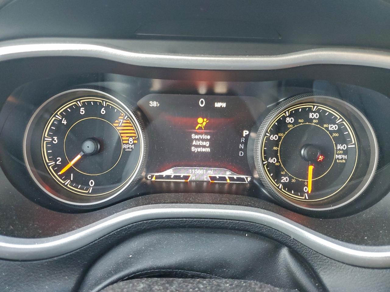 Jeep Cherokee Trailhawk Image 8