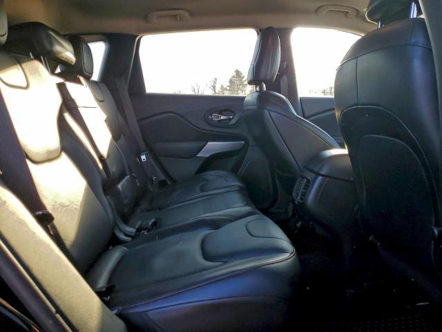 Jeep Cherokee Trailhawk Image 10