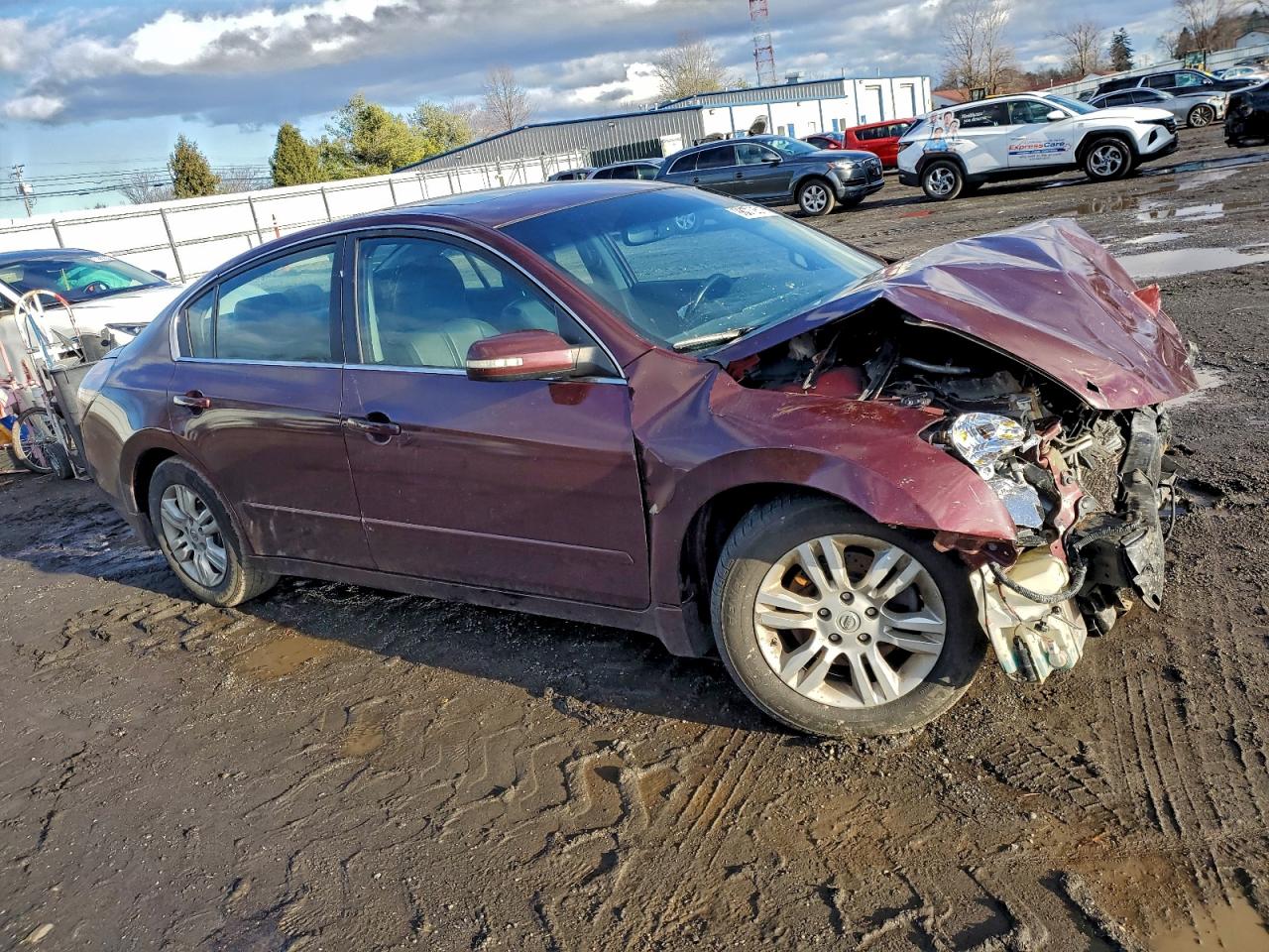 Nissan Altima Base Image 3