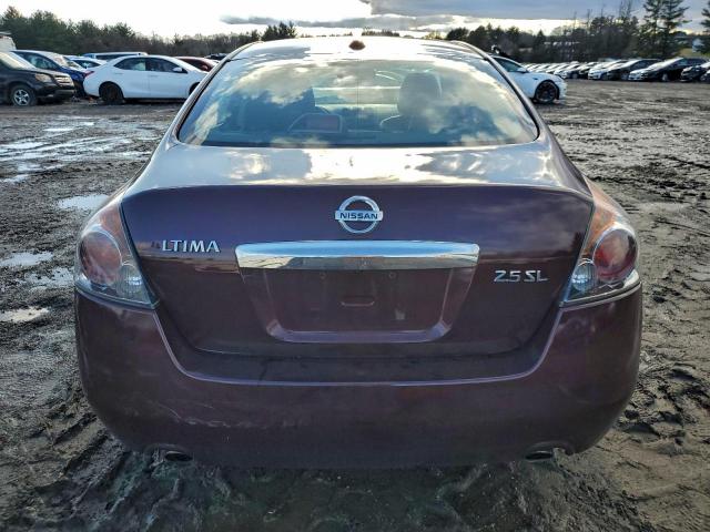 Nissan Altima Base Image 4