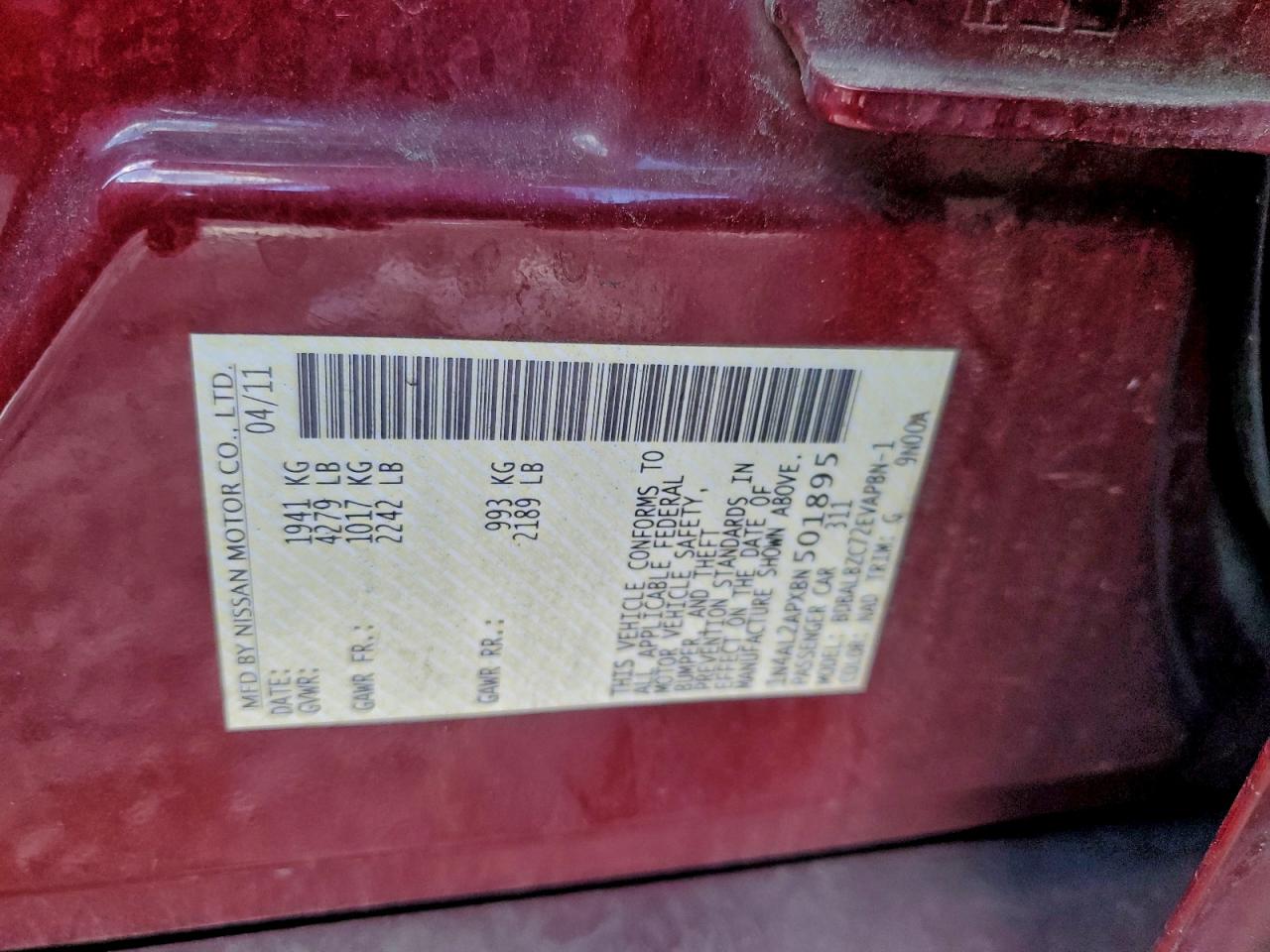 Nissan Altima Base Image 11