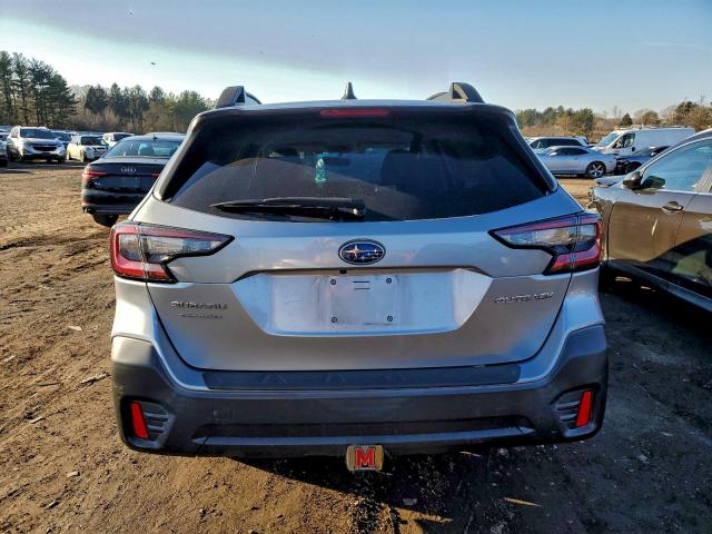 Subaru Outback Premium Image 8