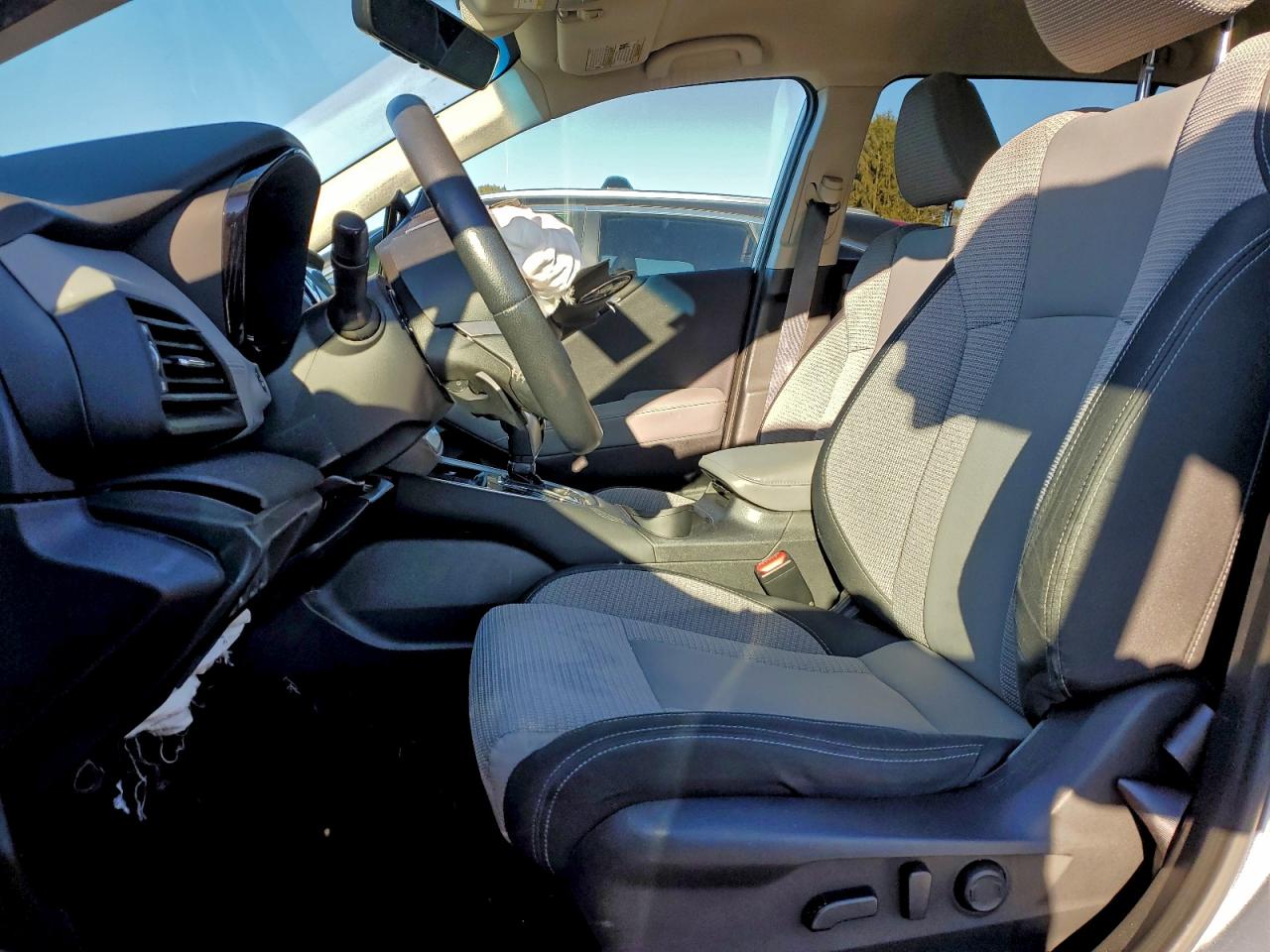 Subaru Outback Premium Image 2