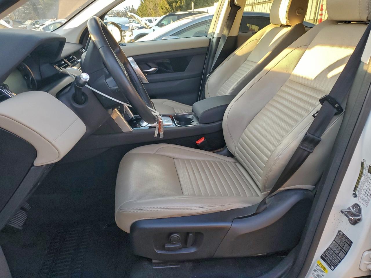 Land Rover Discovery S Image 6