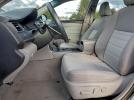Toyota Camry Le Image 6