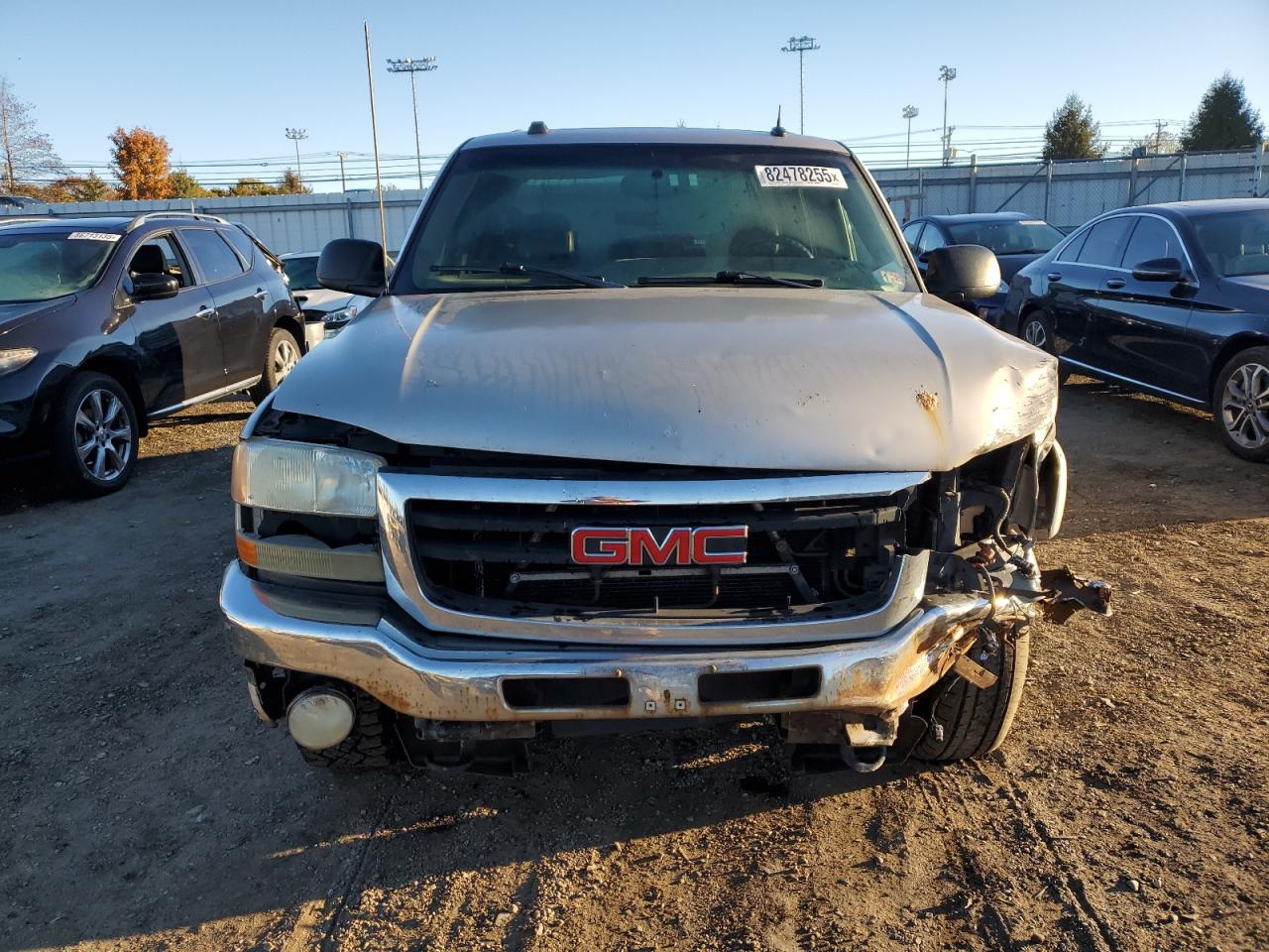 GMC Sierra K1500 Image 12