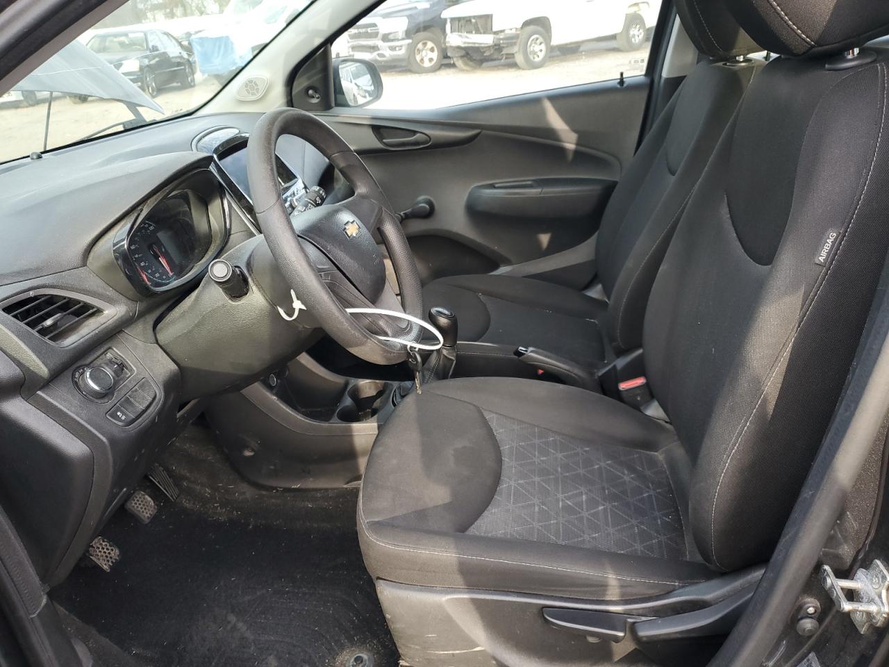 Chevrolet Spark Ls Image 12