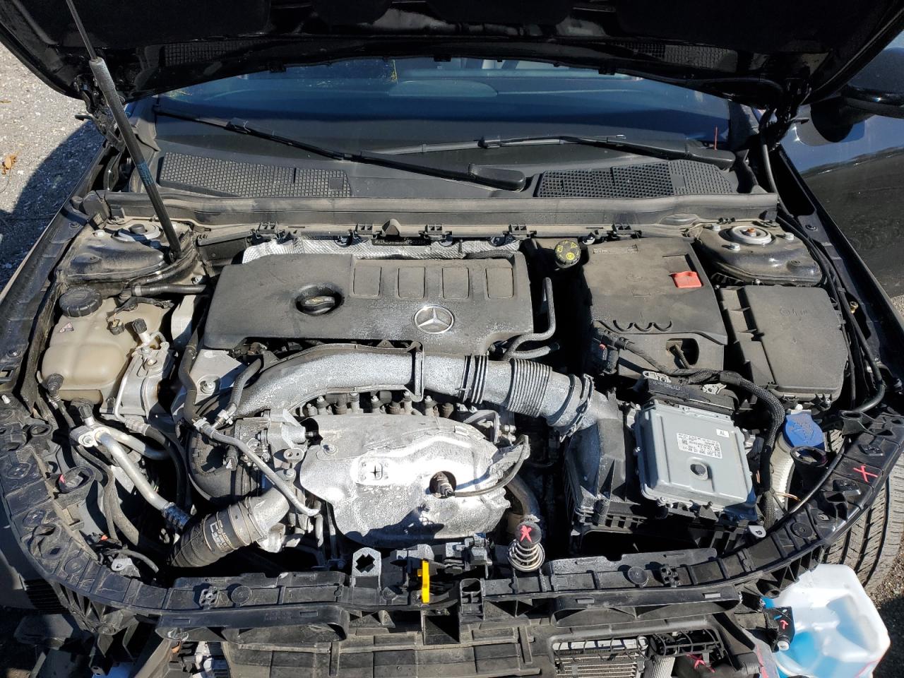 Mercedes-Benz Cla-class 250 4matic Image 5